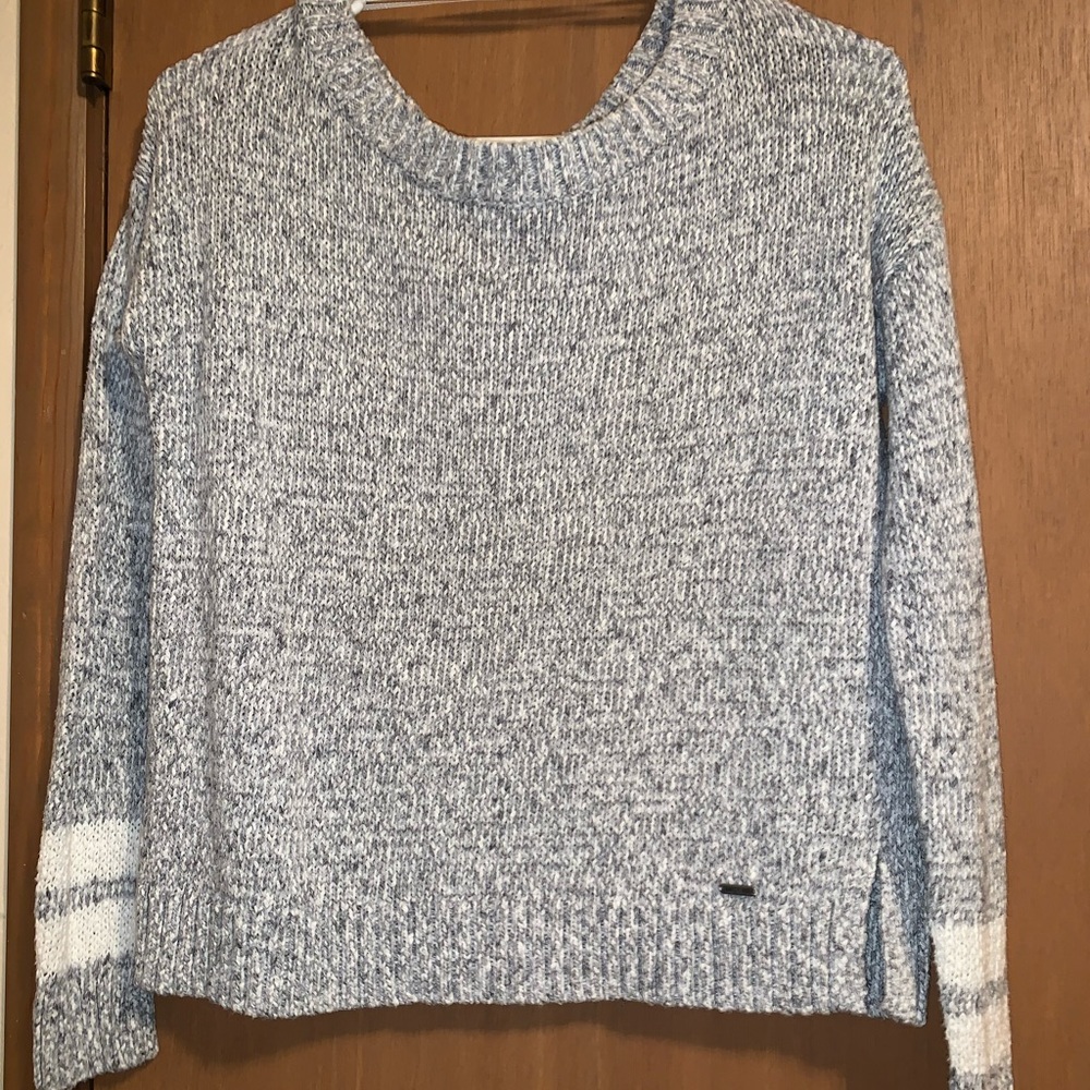 Hollister gray knit sweater